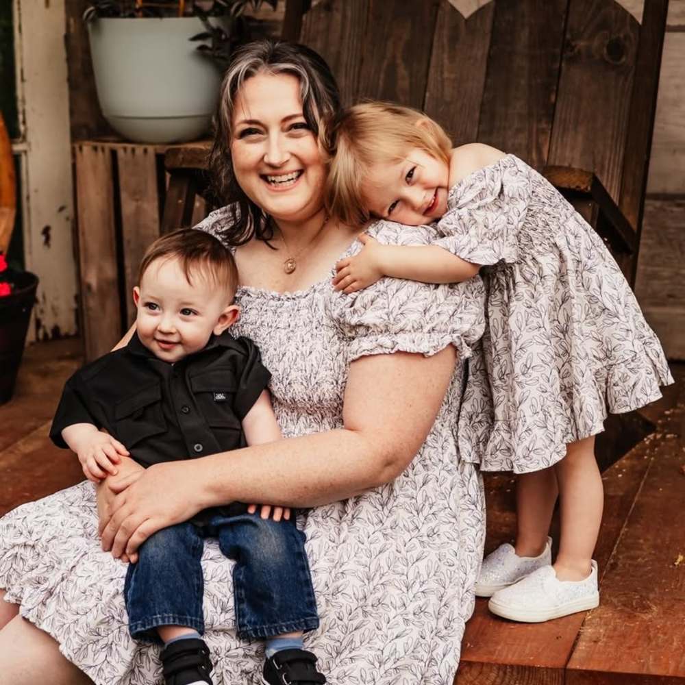 Meet your Posher, Roxanne
